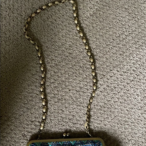 Adorable fashion clutch - Picture 3 of 3